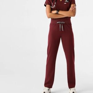 Figs -High Waisted Livingston Basic Scrub Pants
